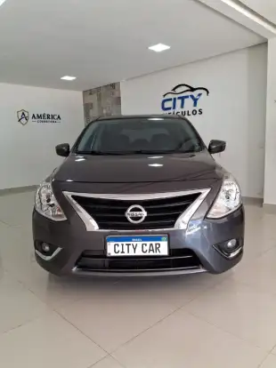NISSAN-VERSA-2015