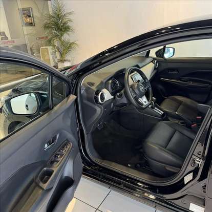 NISSAN-VERSA-2023