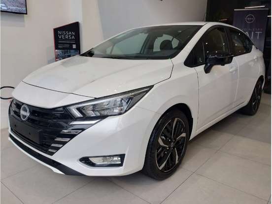 NISSAN-VERSA-2026