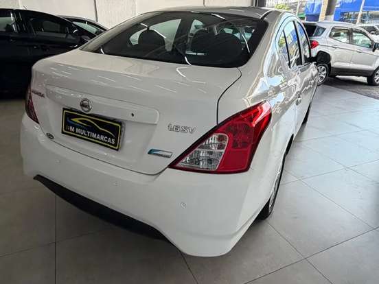 NISSAN-VERSA-1.6 16V FLEX SV 4P XTRONIC NISSAN-VERSA-2017
