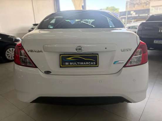 NISSAN-VERSA-1.6 16V FLEX SV 4P XTRONIC NISSAN-VERSA-2017