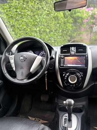 NISSAN-VERSA-2018