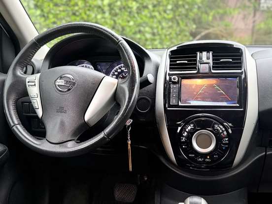 NISSAN-VERSA-1.6 16V FLEXSTART SL 4P XTRONIC NISSAN-VERSA-2018