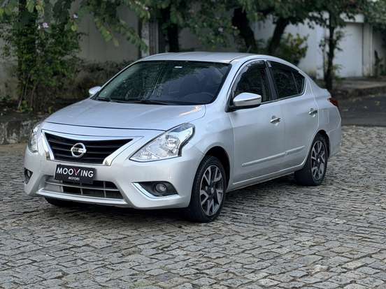 NISSAN-VERSA-1.6 16V FLEXSTART UNIQUE 4P MANUAL NISSAN-VERSA-2015