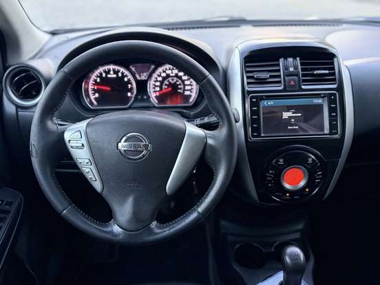 NISSAN-VERSA-1.6 16V FLEXSTART UNIQUE 4P MANUAL NISSAN-VERSA-2015