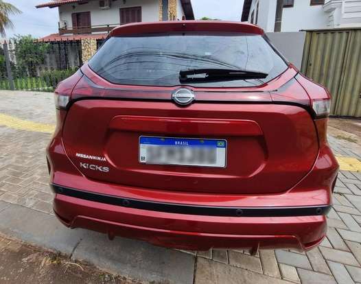 NISSAN-KICKS-2024