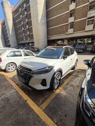 NISSAN KICKS 1.6 16V FLEXSTART EXCLUSIVE XTRONIC