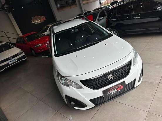 PEUGEOT-2008-2021