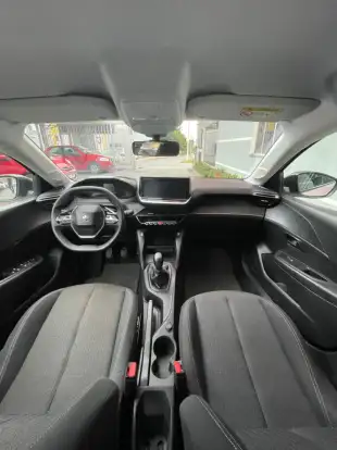 PEUGEOT-208-2023