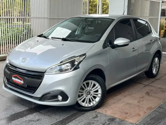 PEUGEOT 208 1.6 ACTIVE PACK 16V FLEX 4P AUTOMÁTICO