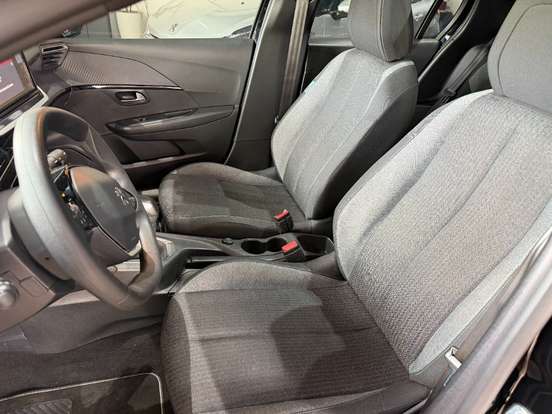 PEUGEOT-208-2024