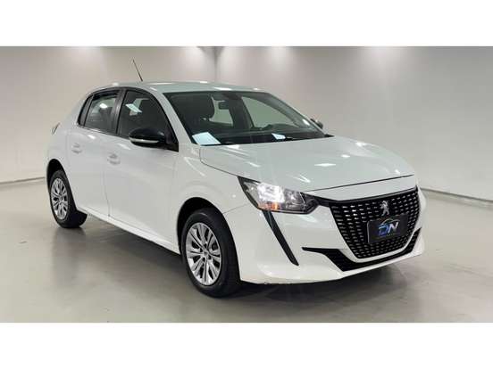 PEUGEOT-208-2021
