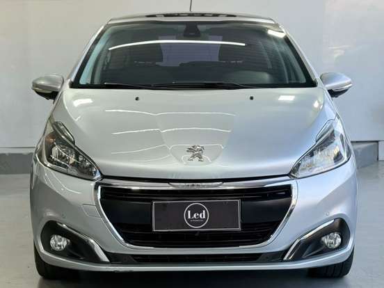 PEUGEOT-208-1.6 GRIFFE 16V FLEX 4P AUTOMÁTICO PEUGEOT-208-2016