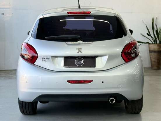 PEUGEOT-208-1.6 GRIFFE 16V FLEX 4P AUTOMÁTICO PEUGEOT-208-2016