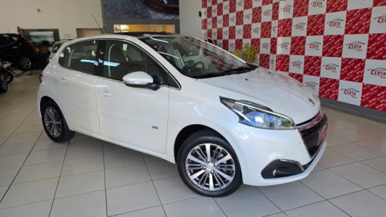 PEUGEOT 208 1.6 GRIFFE 16V FLEX 4P AUTOMÁTICO