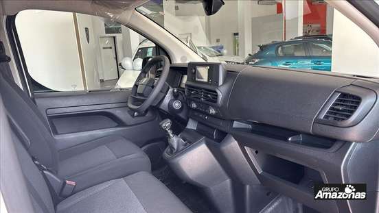 PEUGEOT-EXPERT-2026