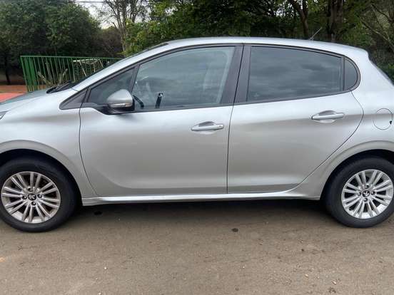PEUGEOT-208-1.2 ACTIVE 12V FLEX 4P MANUAL PEUGEOT-208-2019
