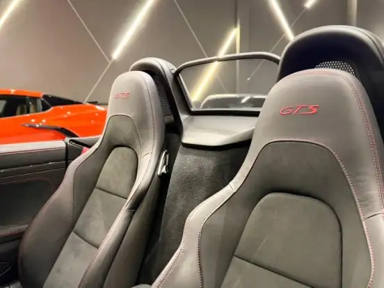 PORSCHE-718-4.0 H6 GASOLINA BOXSTER GTS PDK PORSCHE-718-2023