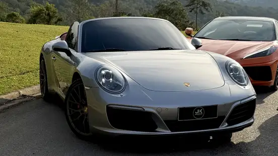 PORSCHE-911-2018