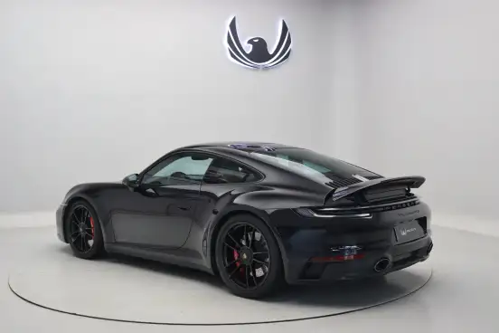 PORSCHE-911-2022