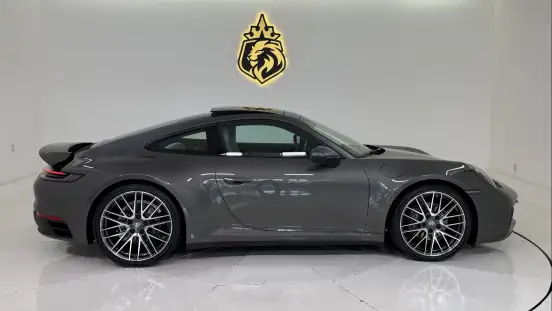 PORSCHE-911-2024