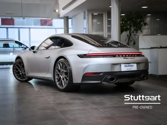 PORSCHE-911-2025