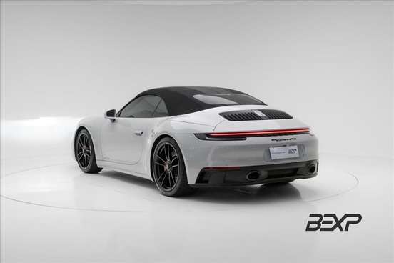 PORSCHE-911-2024