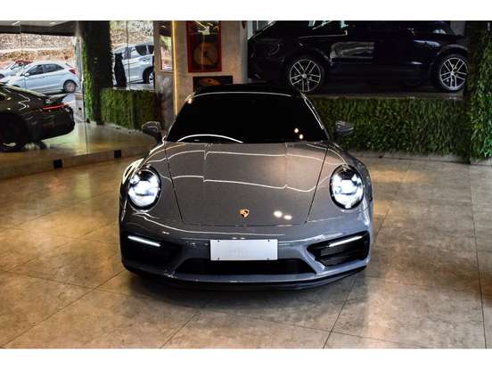 PORSCHE-911-2022
