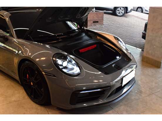 PORSCHE-911-2022