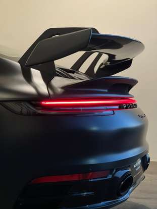 PORSCHE-911-2020