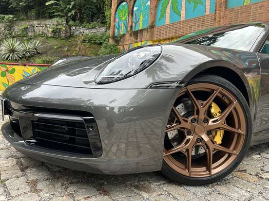 PORSCHE-911-2019