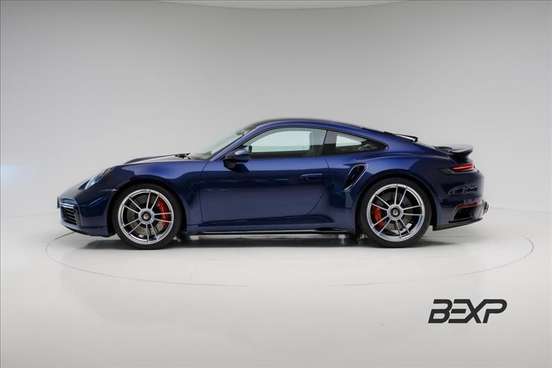 PORSCHE-911-2023