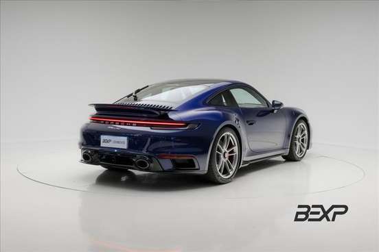 PORSCHE-911-2023