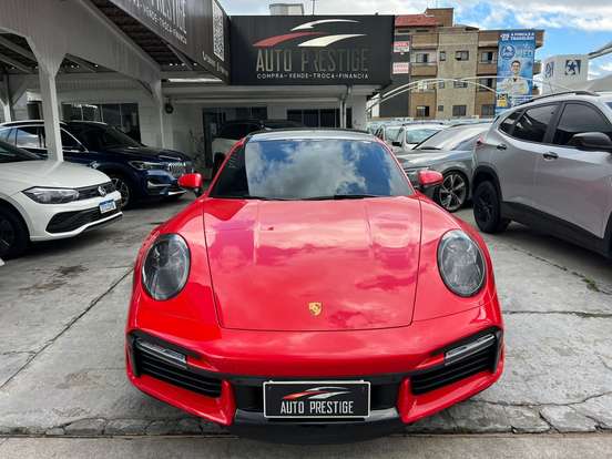 PORSCHE-911-2023