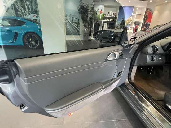 PORSCHE-BOXSTER-2008