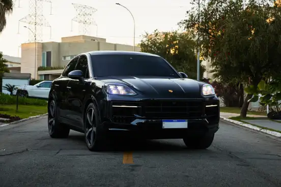 PORSCHE-CAYENNE-2024