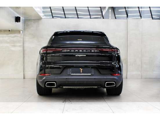 PORSCHE-CAYENNE-2024