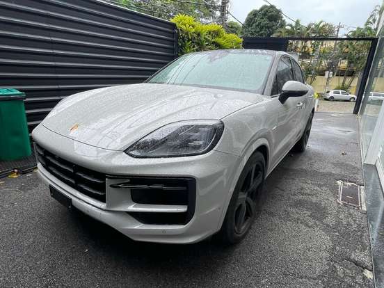 PORSCHE-CAYENNE-2024