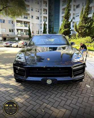 PORSCHE-CAYENNE-2023