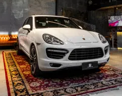 PORSCHE CAYENNE 4.8 4X4 V8 32V TURBO GASOLINA 4P TIPTRONIC PORSCHE CAYENNE 4.8 4X4 V8 32V TURBO GASOLINA 4P TIPTRONIC