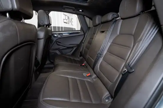 PORSCHE-MACAN-2019