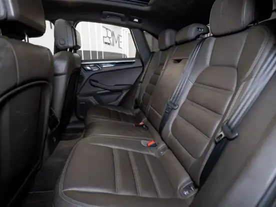 PORSCHE-MACAN-2.0 16V GASOLINA 4P AUTOMÁTICO PORSCHE-MACAN-2019