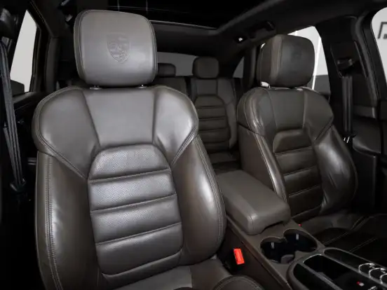 PORSCHE-MACAN-2.0 16V GASOLINA 4P AUTOMÁTICO PORSCHE-MACAN-2019