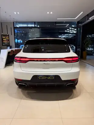 PORSCHE-MACAN-2019