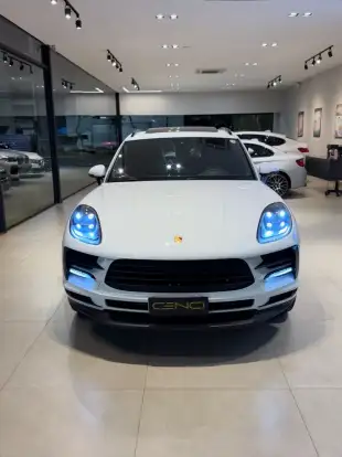 PORSCHE-MACAN-2019