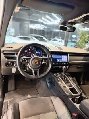 PORSCHE-MACAN-2019