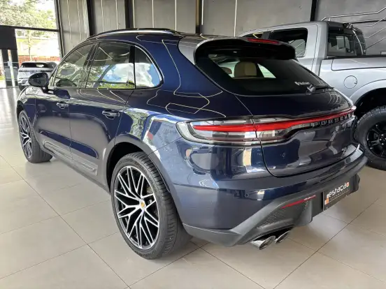 PORSCHE-MACAN-2022