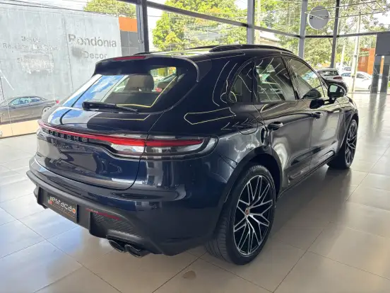 PORSCHE-MACAN-2022