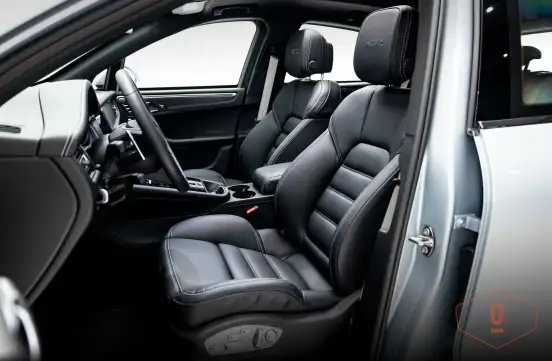 PORSCHE-MACAN-2025