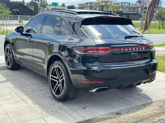 PORSCHE-MACAN-2020